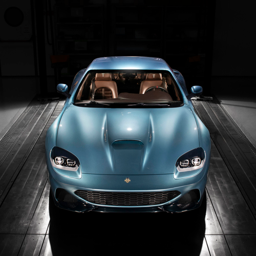 2025 Touring Superleggera Veloce12 Azzurro Cielo Front View